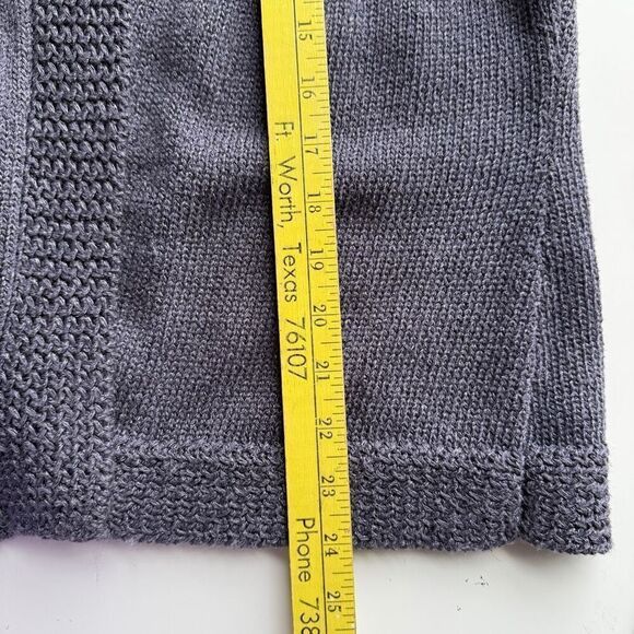 Chico's Metallic Bell Sleeve Knit Hook & Eye Cardigan Sweater Blue Size 1 Medium - Picture 8 of 9